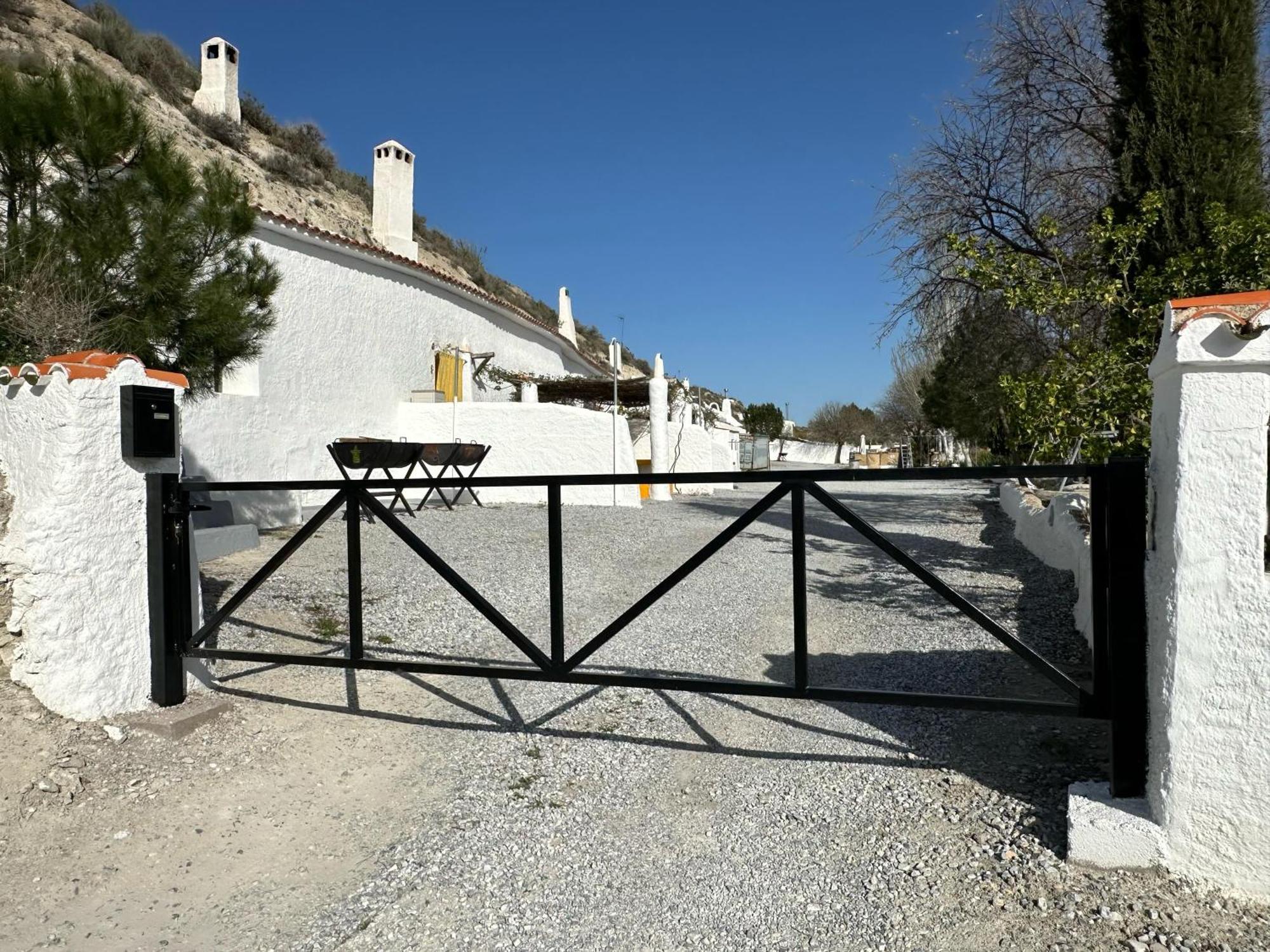 Alojamientos Cuevas Tiana El Aljibete Exterior foto